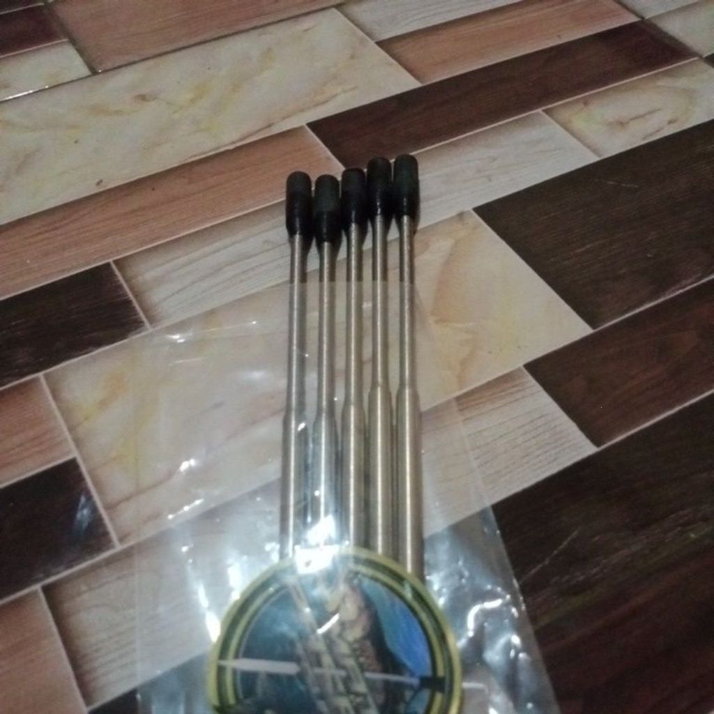 

makanan.kakap.babon.8mm.panjang.20cm.5bj