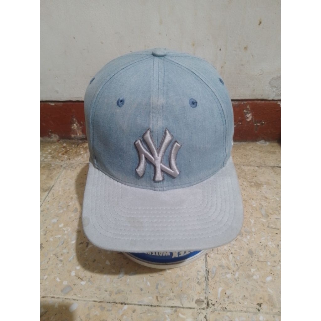 Topi new era x MLB NY biru original second bekas