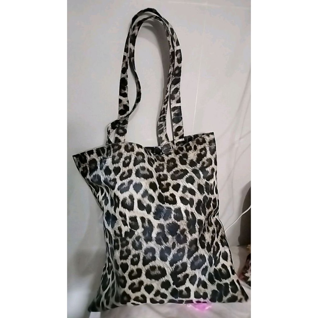 Tas Tote Leopard cantik preloved