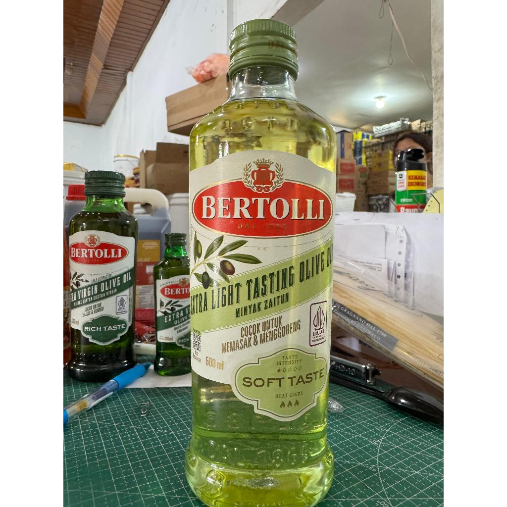 

Bertolli Light Virgin Oil / Extra Light Virgin Olive Oil Bertolli - 500 ML
