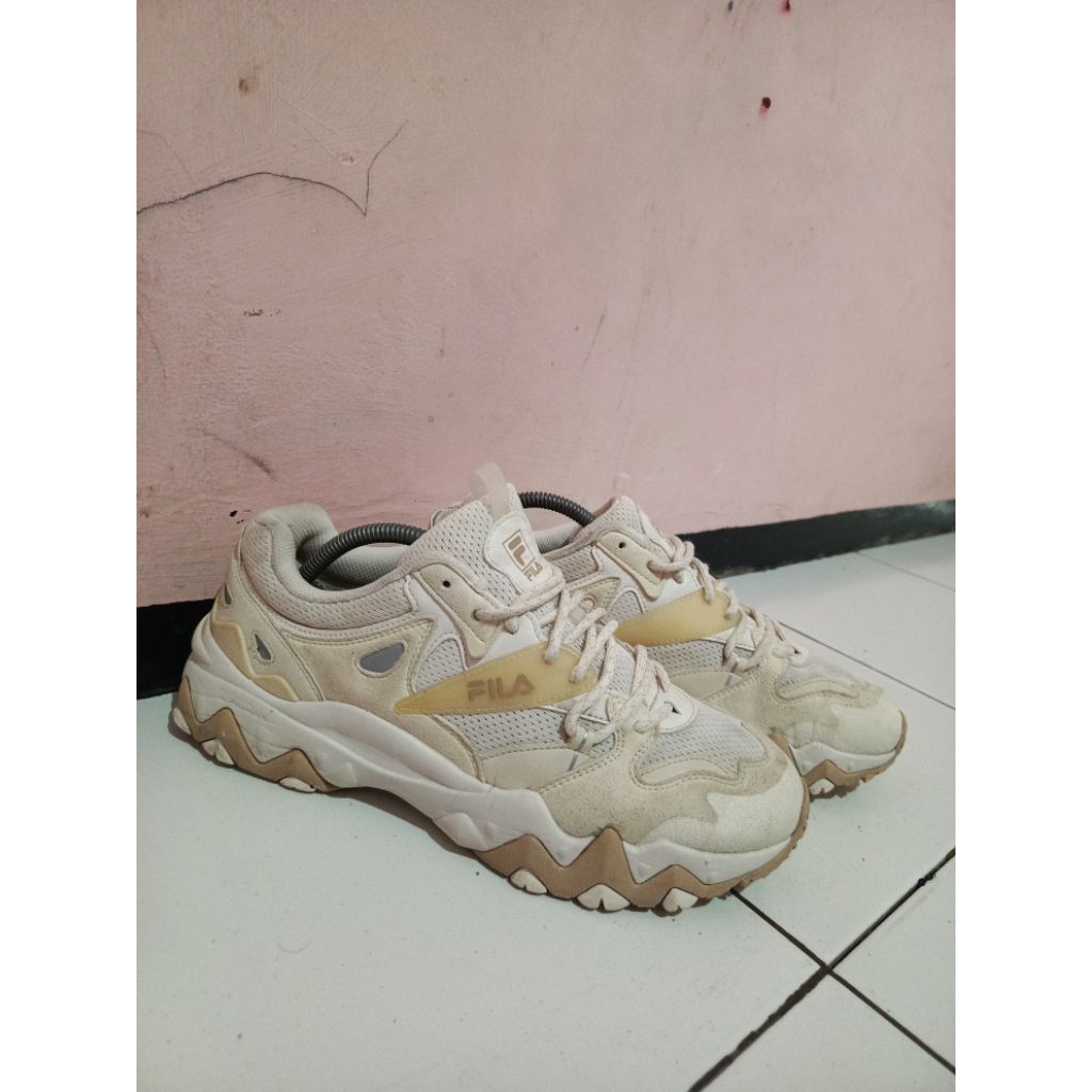 Sepatu Sneakers FI4 Oakmont 2 size - 42,5