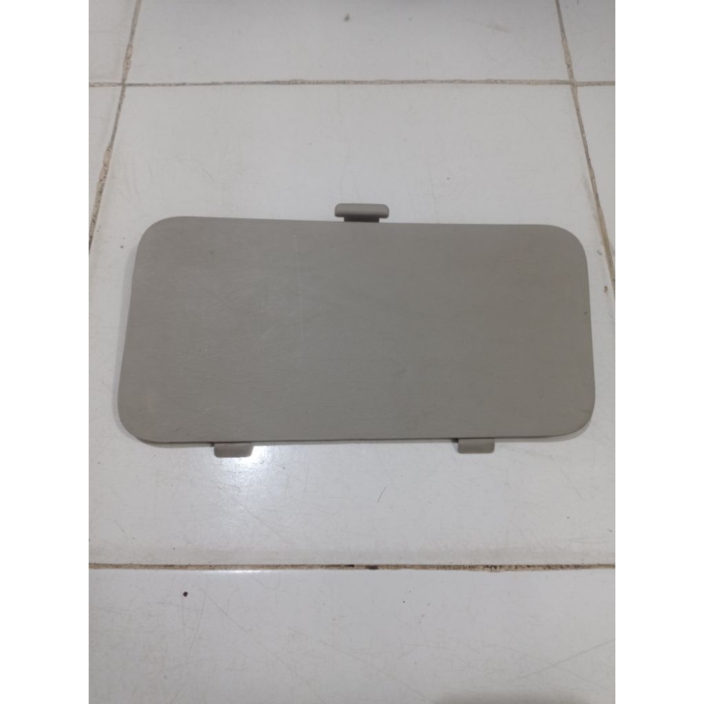 COVER TUTUP DONGKRAK INNOVA WARNA CREAM ORI