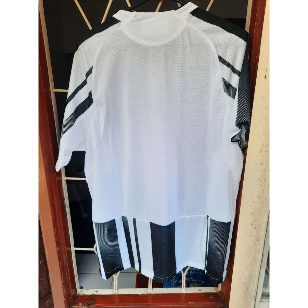 Jersey Juventus Home 2025-2026 (Player Issue)