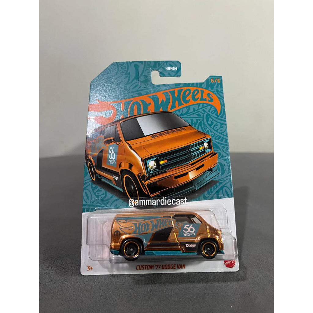 HW 77 DODGA VAN (CHESS) HOT WHEELS