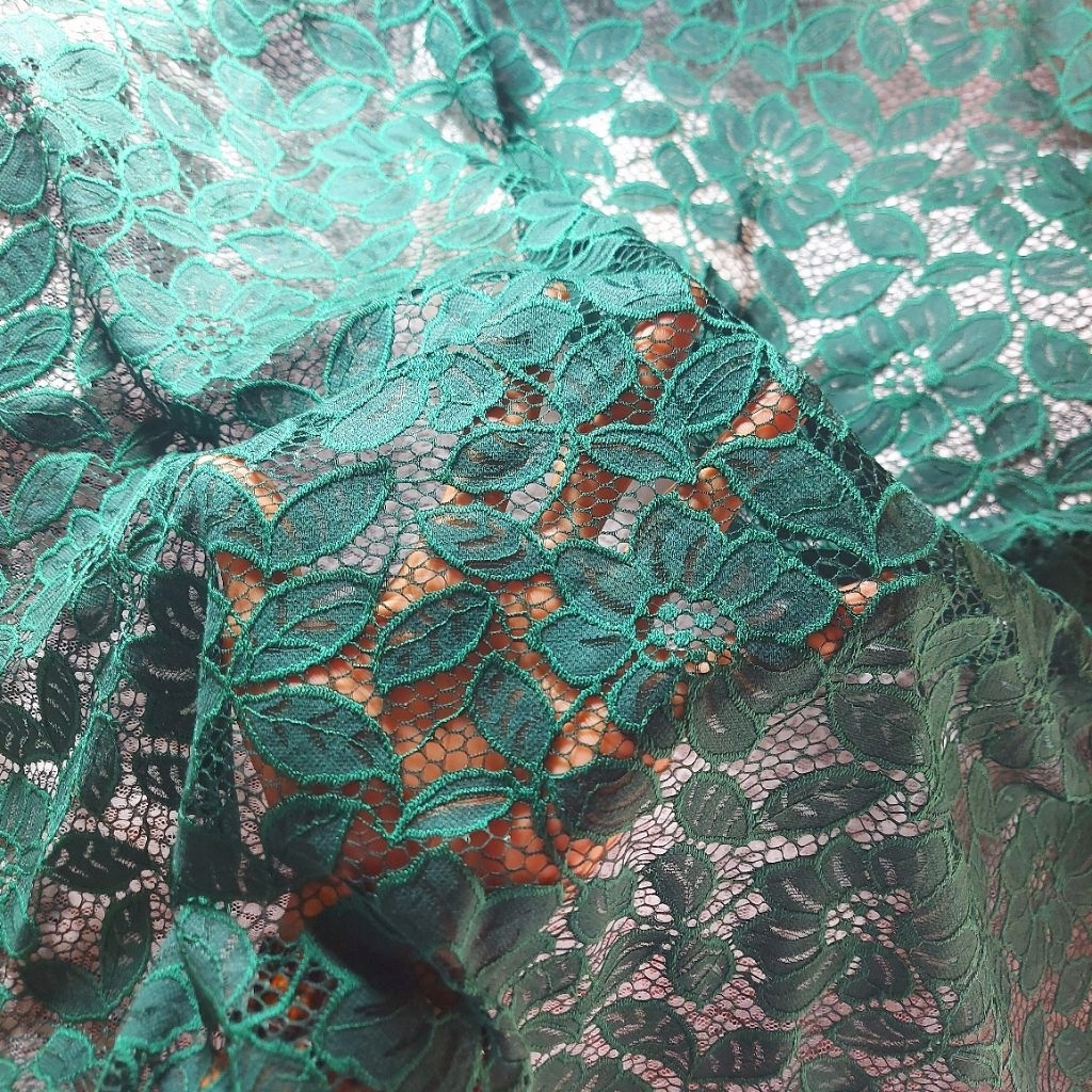 kain brokat katun premium  - kain brokat kebaya  - kain brokat katun original  ( hijau botol) c