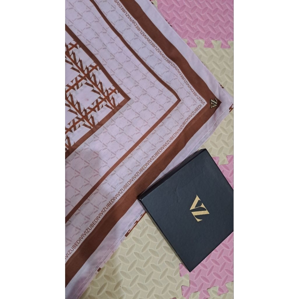 HIJAB VZ VIVI ZUBEDI PRELOVED