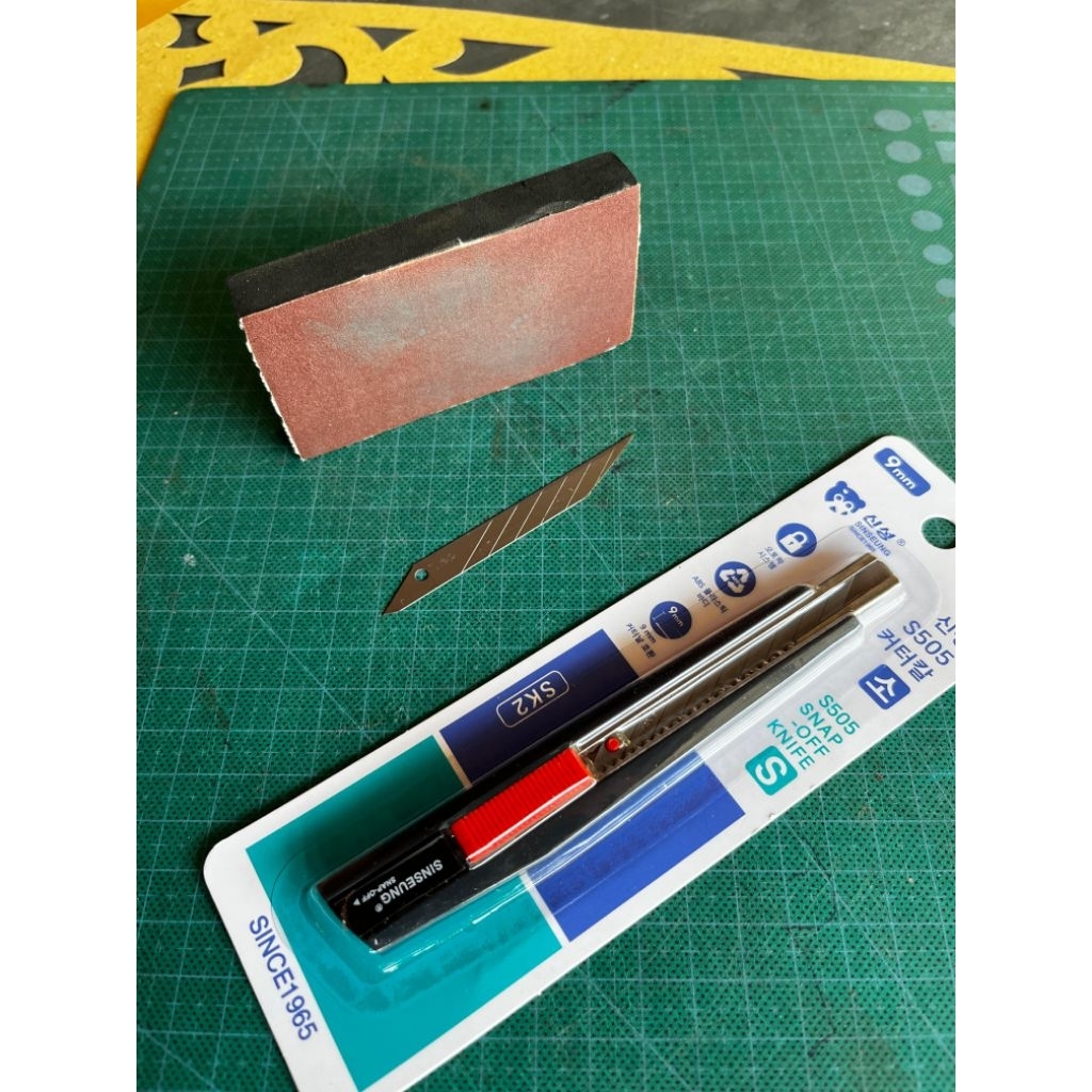 cutter ukir spon ati