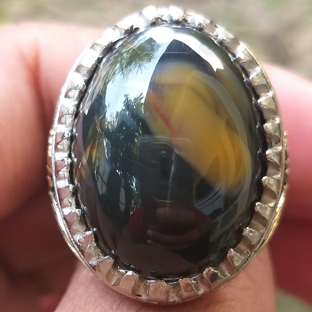 Batu Akik Karang Nunggal Latar Hitam Kuning Telur Klimis Glowing Natural 100% Asli Alam