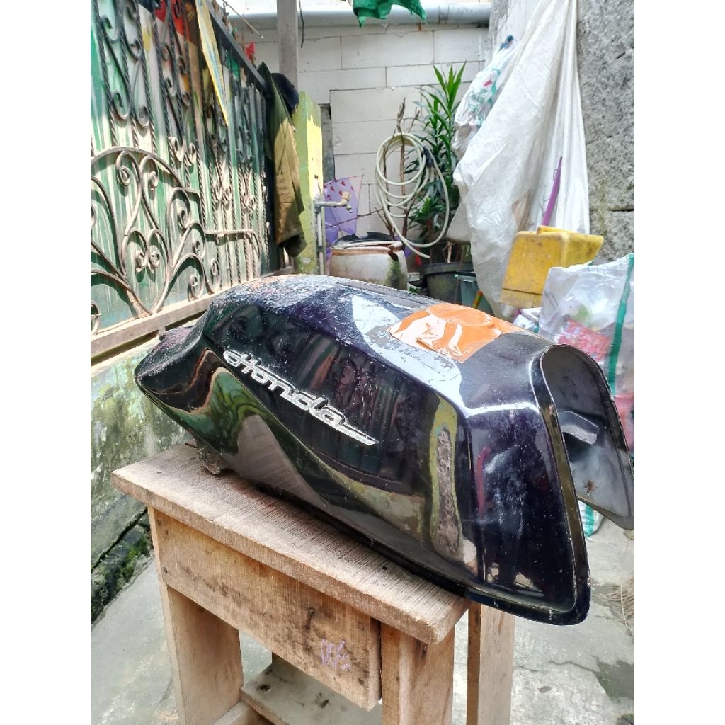 Tangki Honda win 100 original copotan