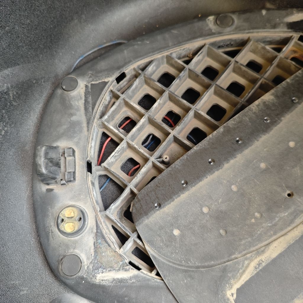 Box GIVI E450 Simply Putih E 450 White Plus Breket Second Bekas Honda PCX 150 CBU Built Up Build Up 