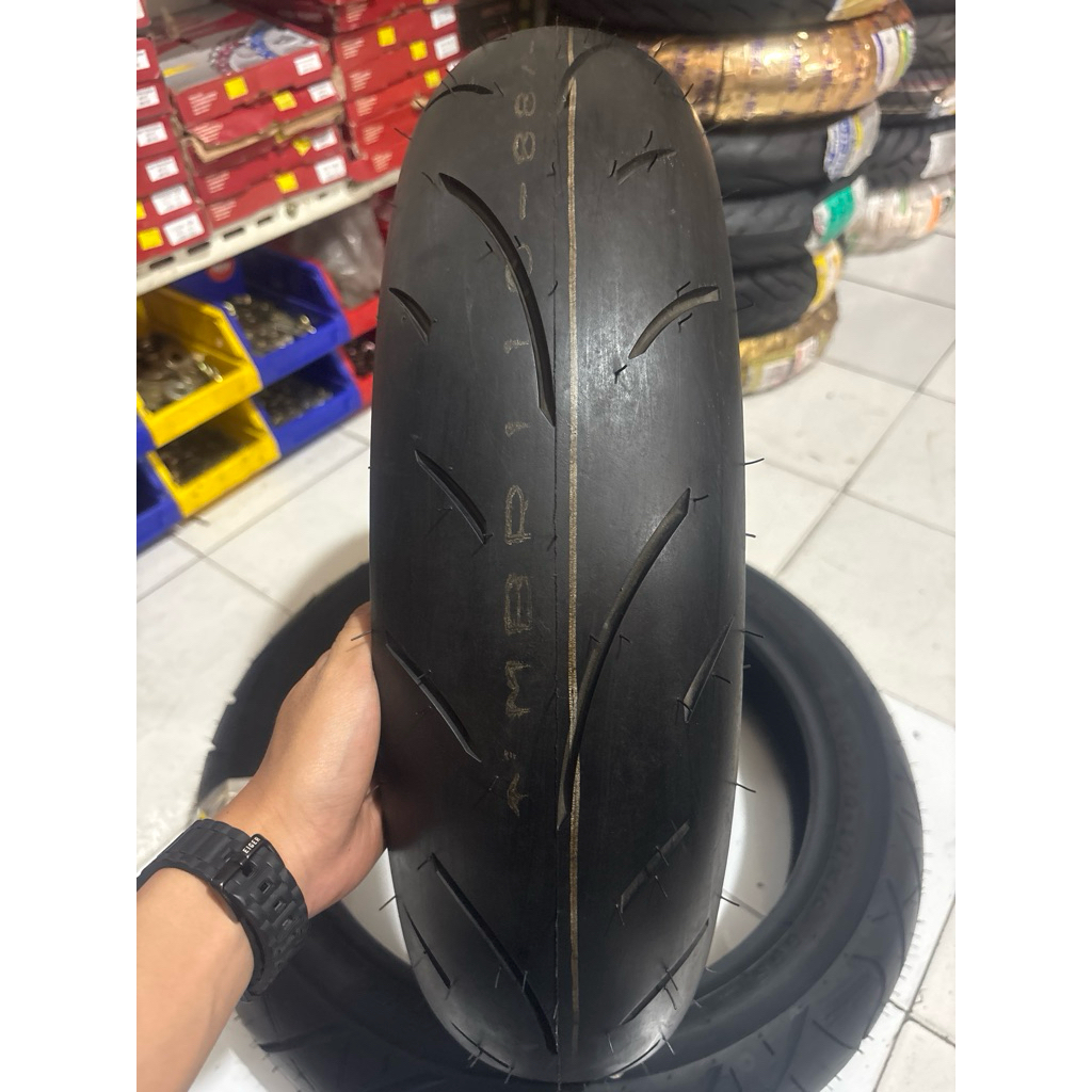 IRC MBR-110 140/70 RING 17 TUBELESS (soft compound)