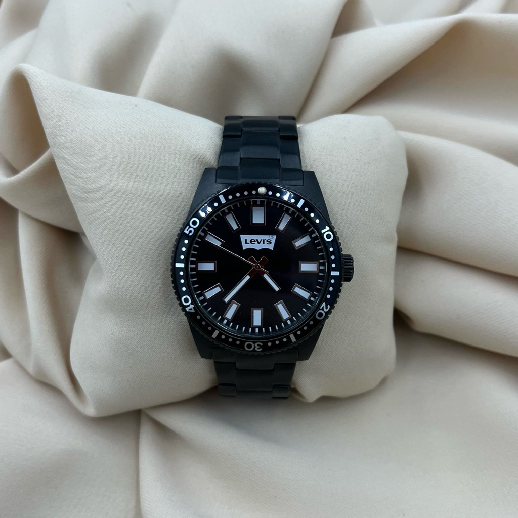Jam Tangan Levis Pria LTI0310
