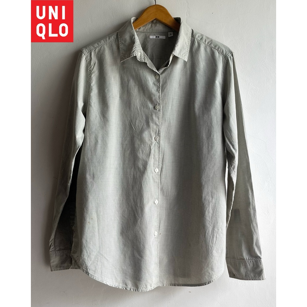 kemeja kotak hijau sage uniqlo