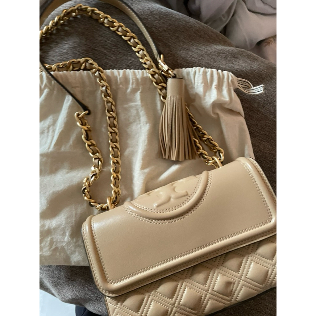 tory burch fleming convertible desert dune preloved