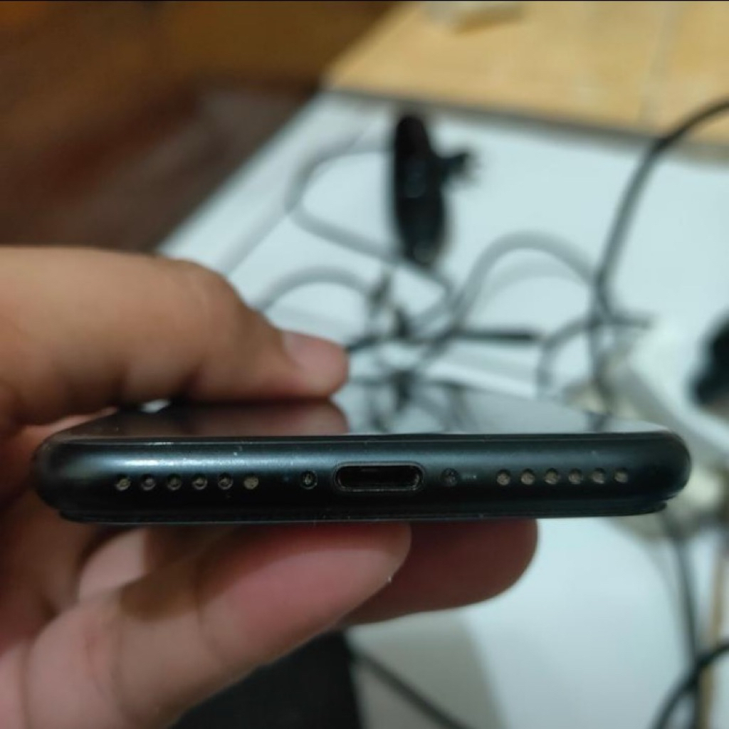 iPhone SE 2020(Ip SE Gen 2) 64GB Ex Ibox Black