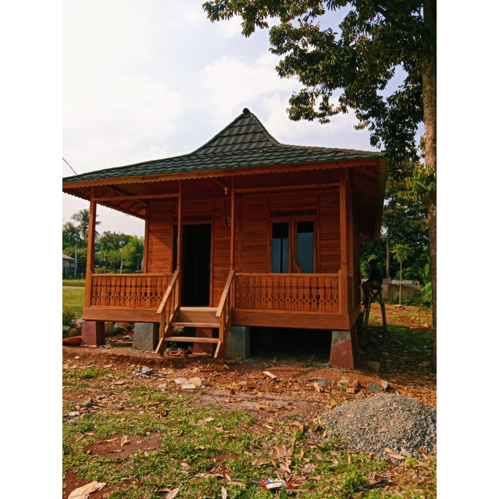 rumah panggung joglo