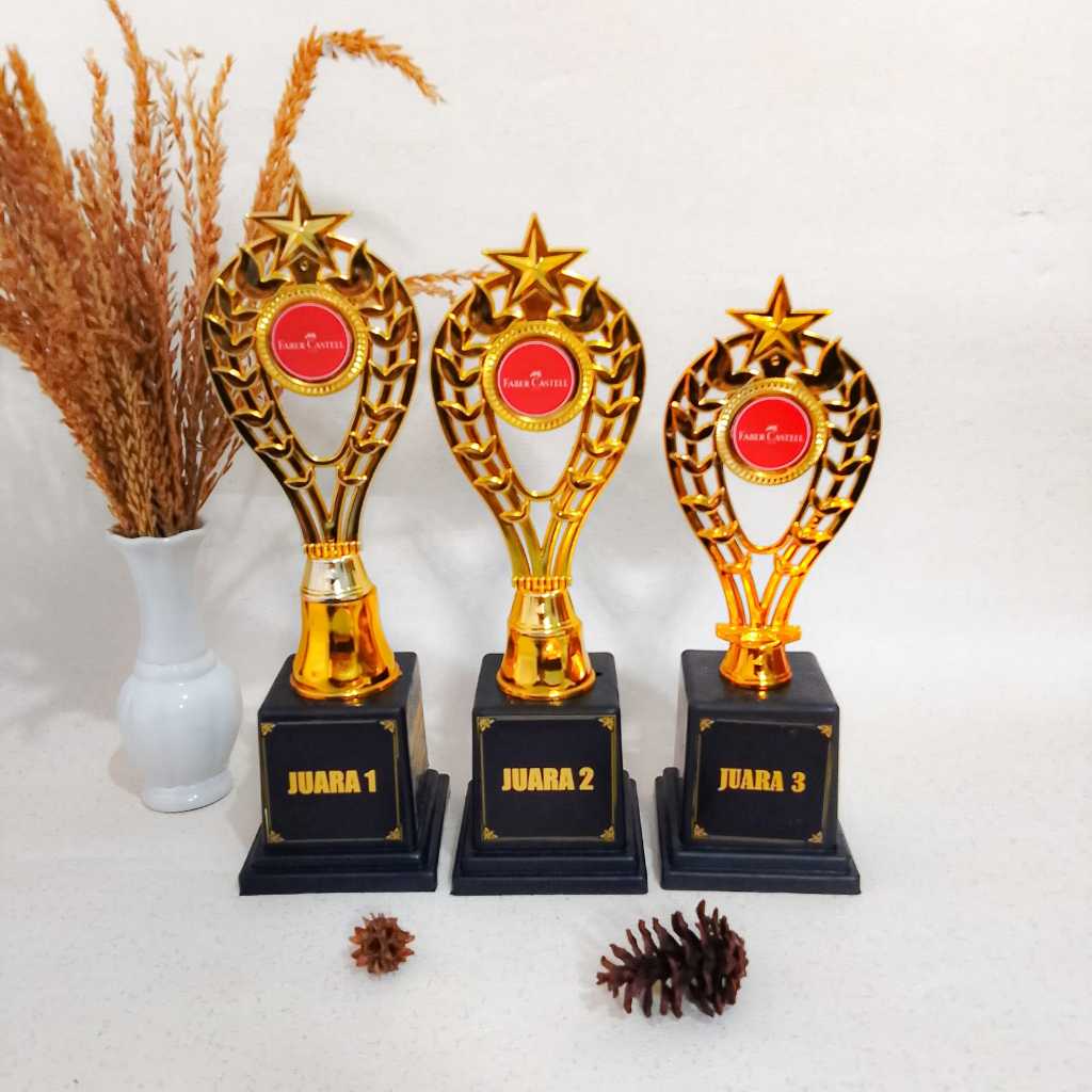 Piala Emas Piala Kejuaraan Piala Murah Piala Indonesia Piala event Piala Set Piala 1 set