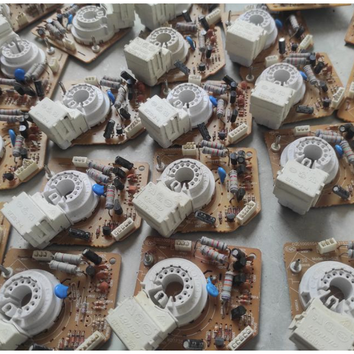 rongsokan elektronik 10