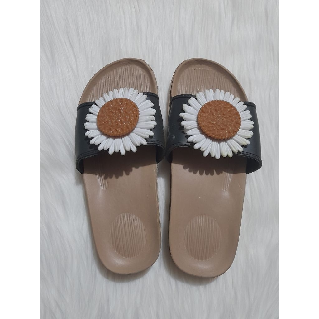 sandal karet casual sandal jelly wanita motif bunga matahari