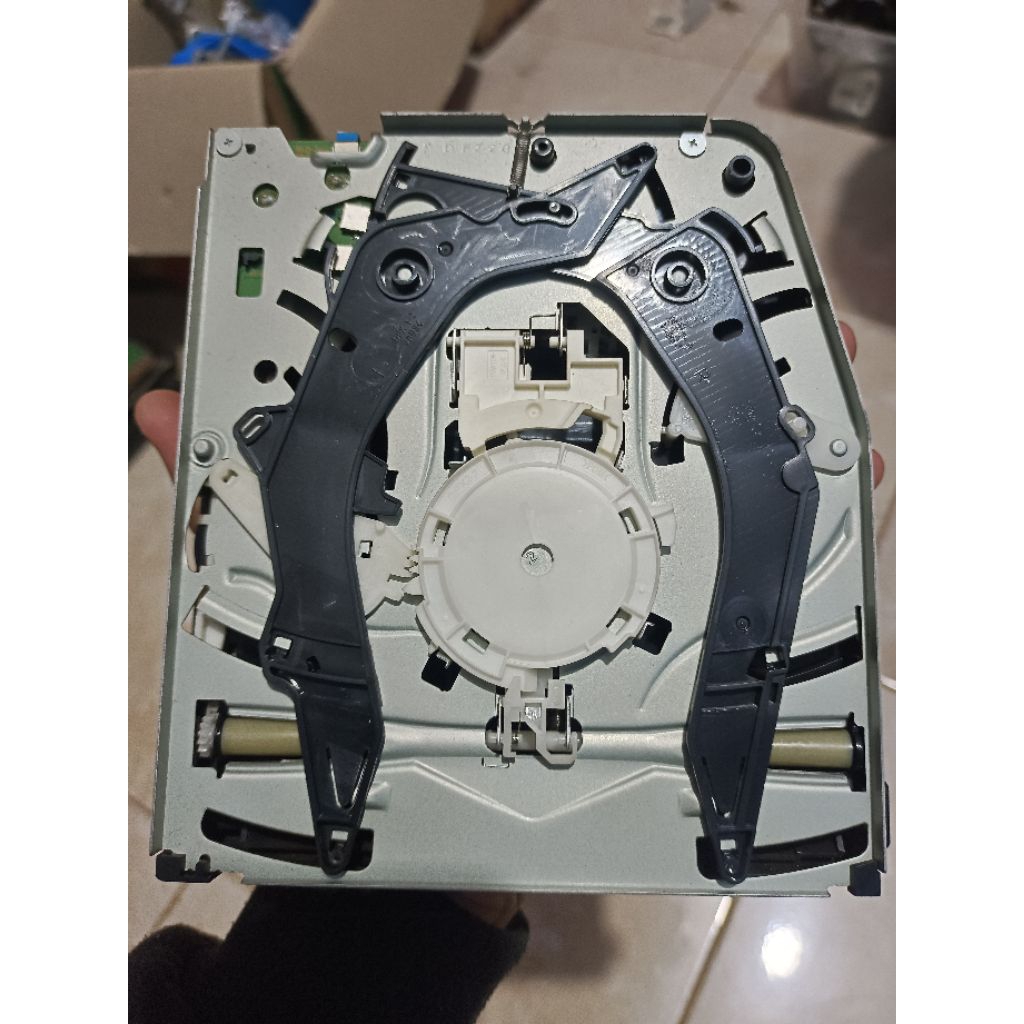 Disc Drive / BD-ROOM PS4 Pro seri 70xx