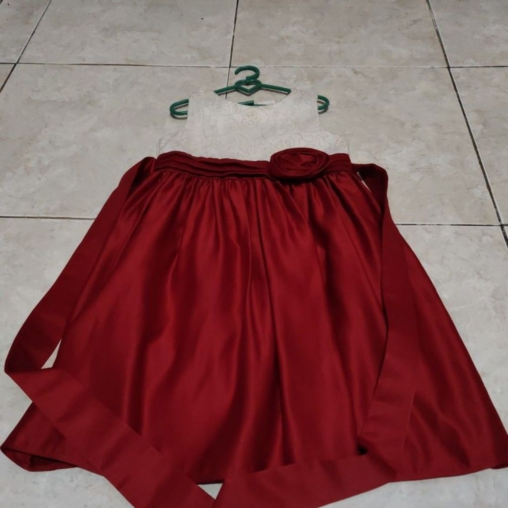 prelove gaun anak merah putih