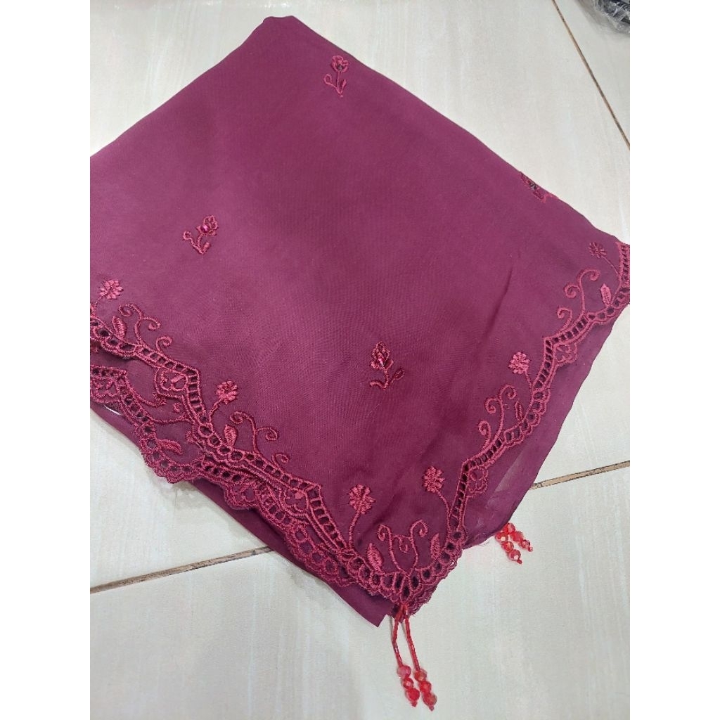 segi empat paris bordir