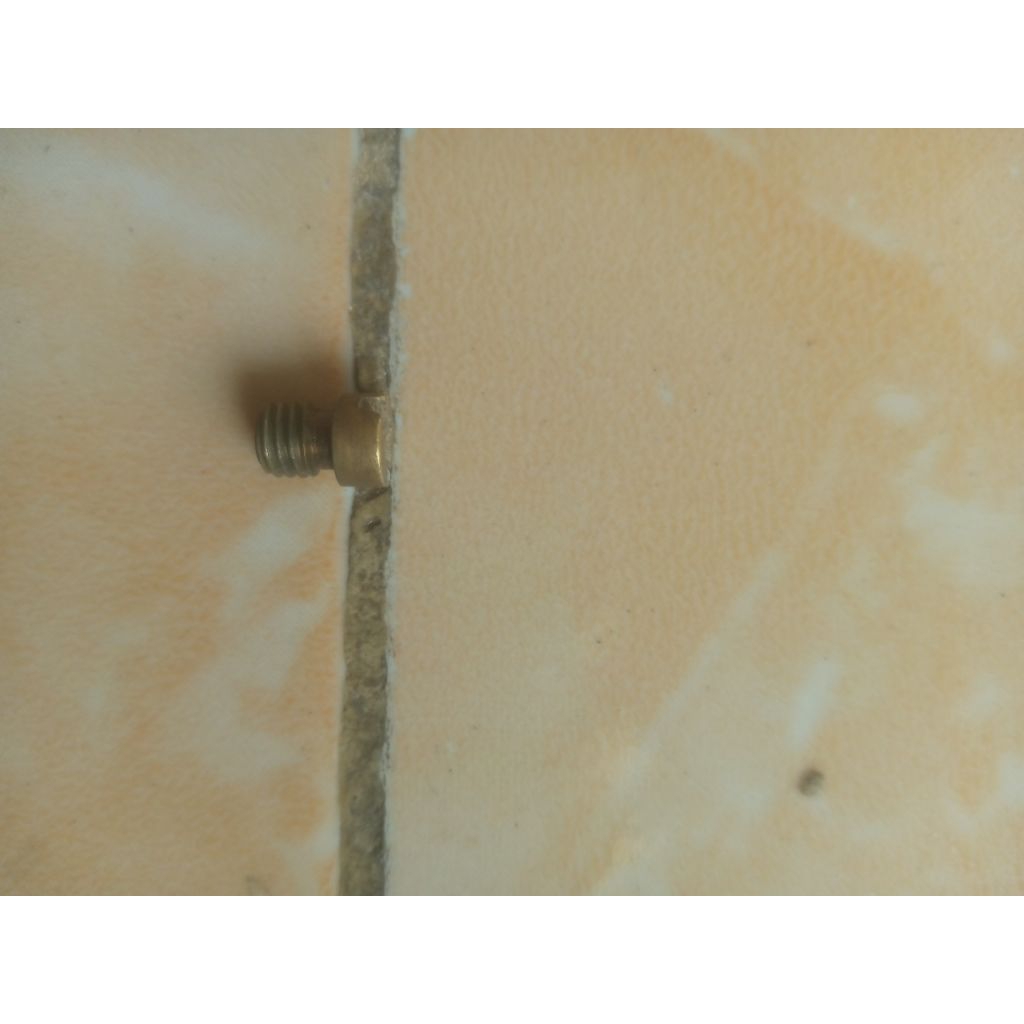 spuyer karbu pe uk120