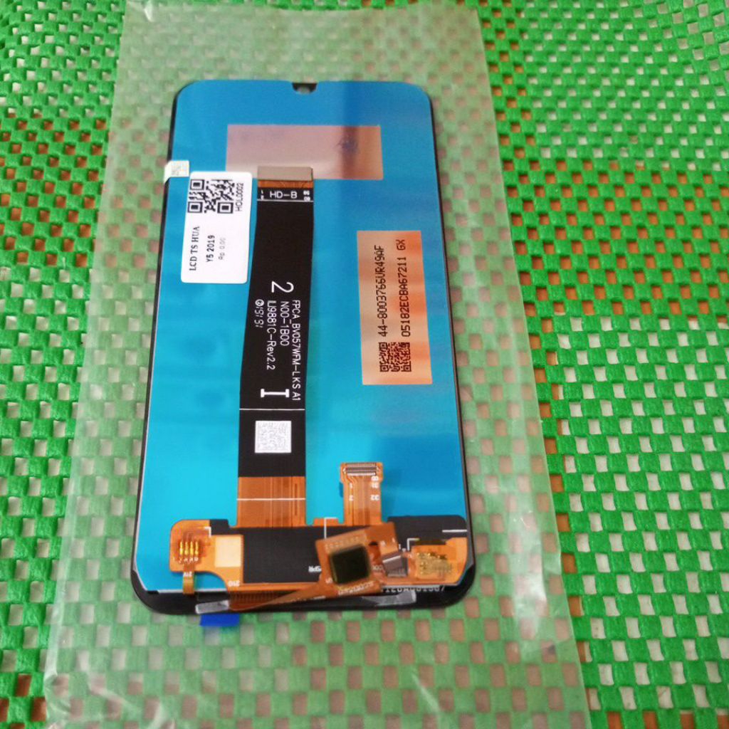 lcd touchsreen Huawei y5 2019