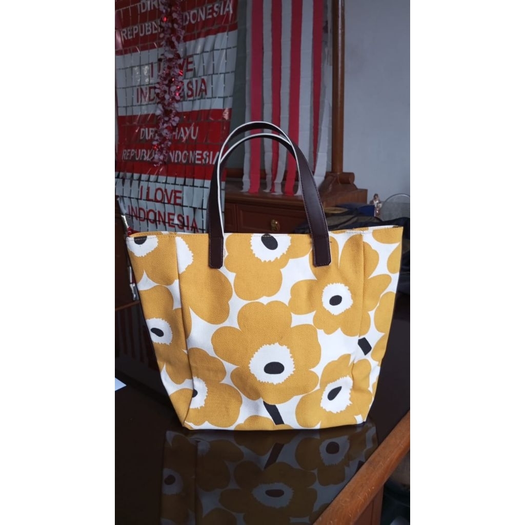 tas kanvas bunga kuning/tas wanita/tote bag