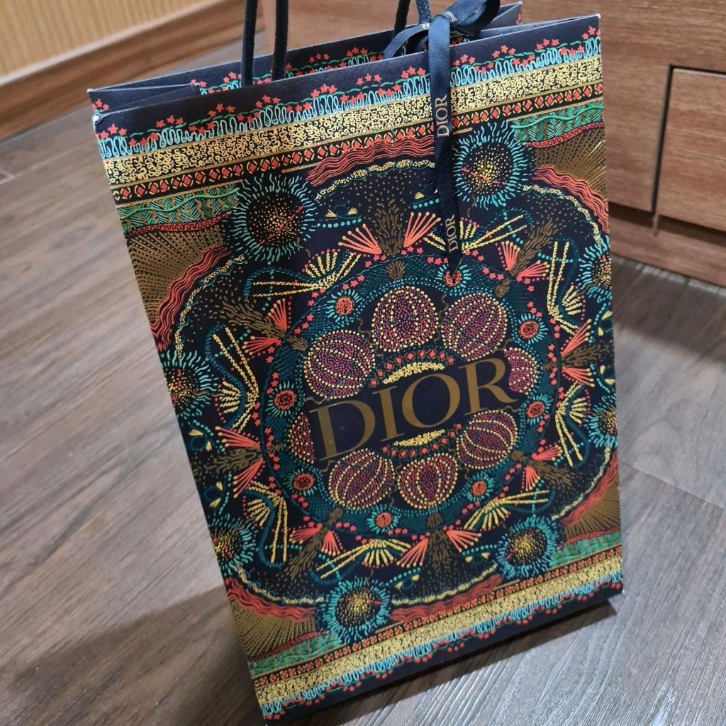 

Paperbag Dior Limited Edition ORI 38cm x 25cm x 12,5cm