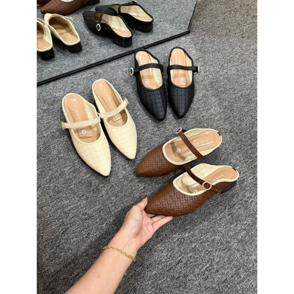 Flatshoes tali pansus mules tali sandal wanita