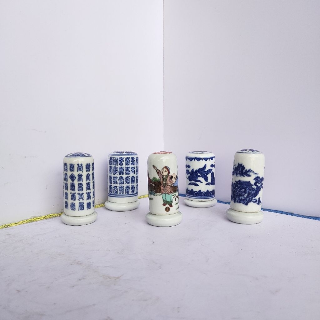 Tempat Tusuk Gigi Porselen Motif