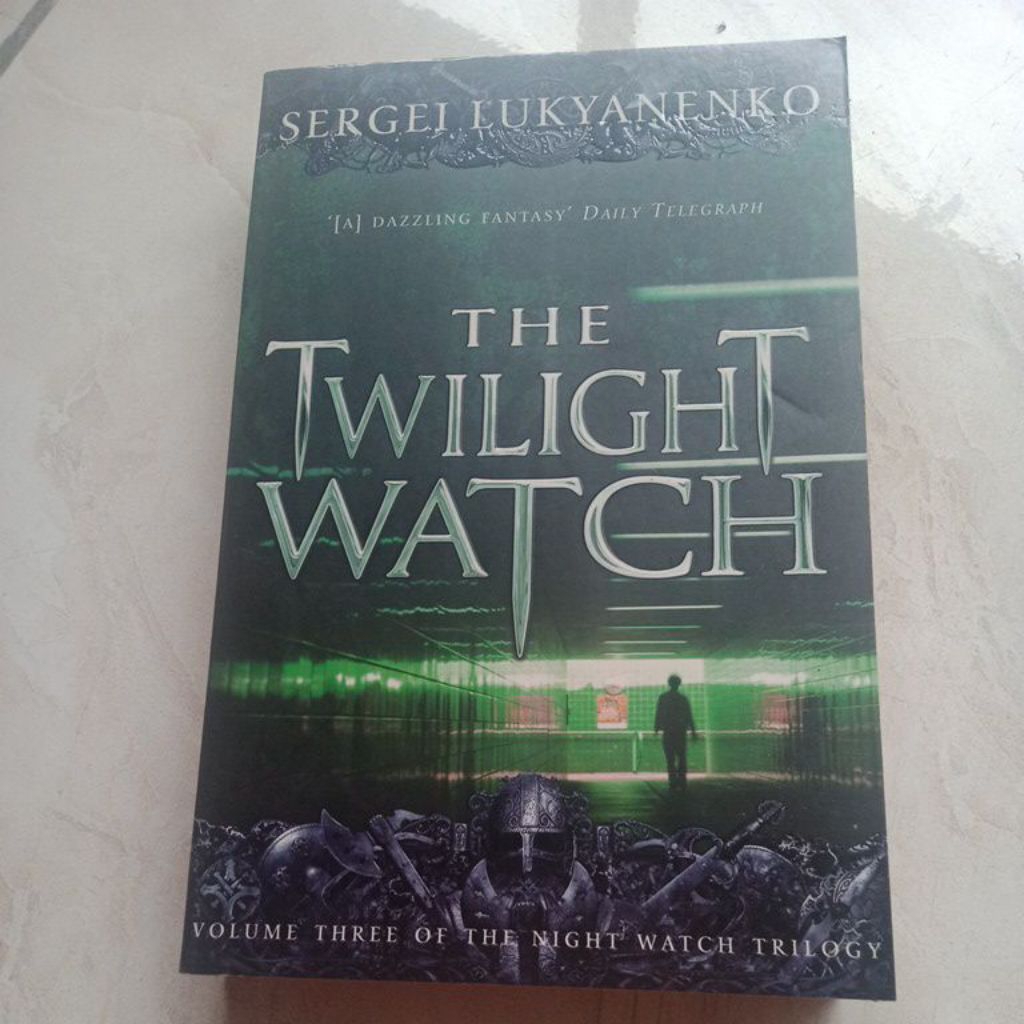 buku The twilight watch