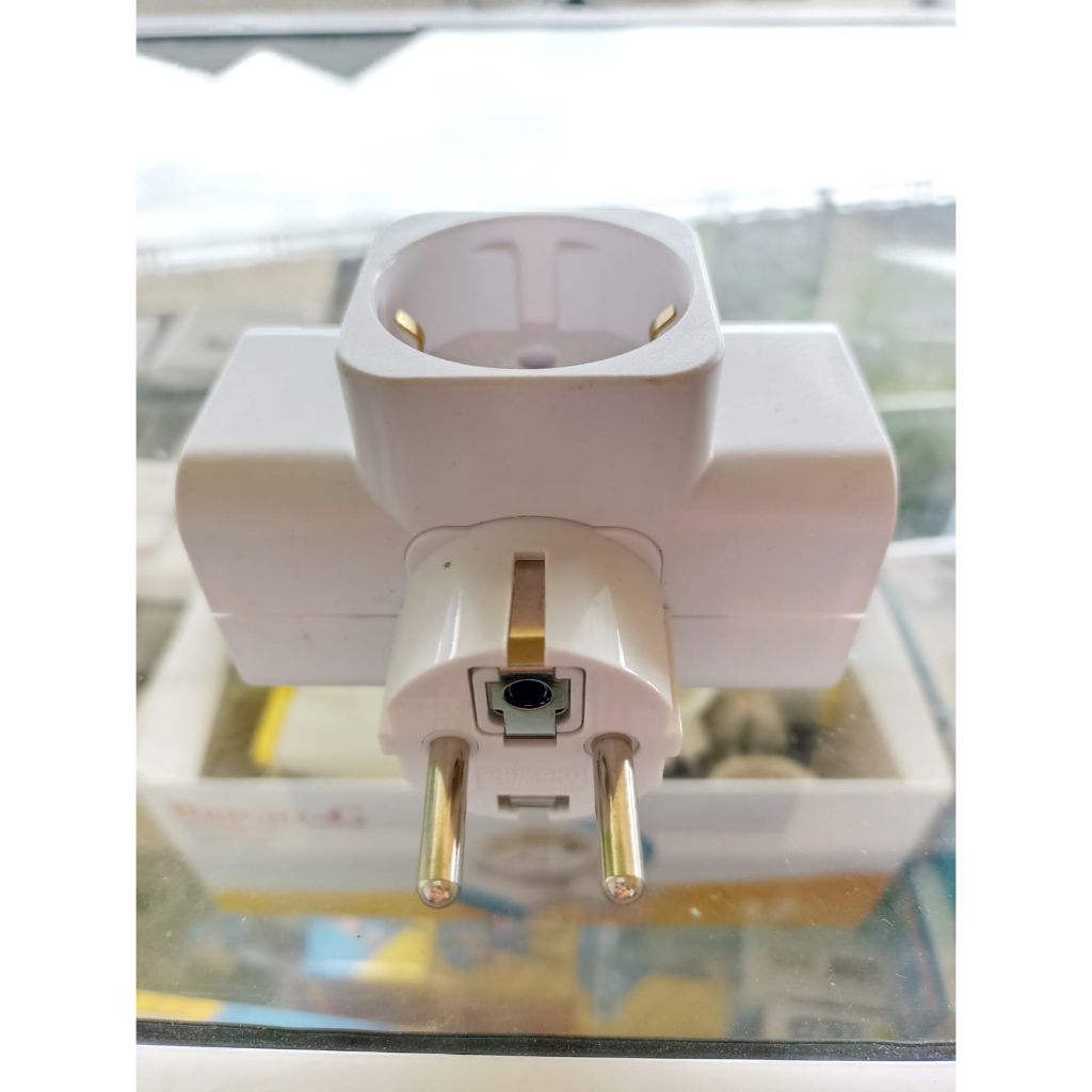 Steker T Arde Shukaku Colokan Cabang 3 / Stop Kontak dan Colokan T