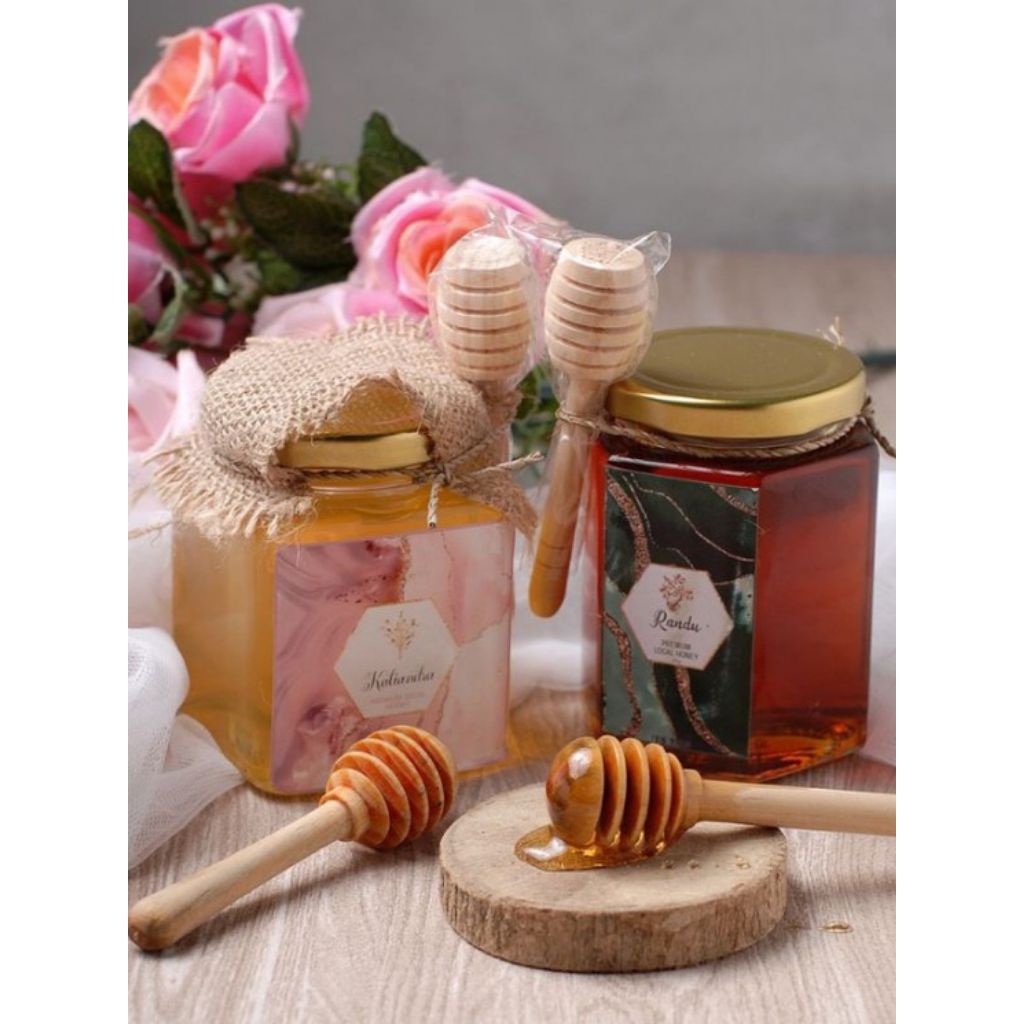 

#MADU MURNI TERNAK SUPER #PREMIUM LEBIH KENTAL #2 PILIHAN #KALIANDRA 370gr #RANDU 375gr #KEMASAN BOTOL KACA CANTIK #BONUS TAS & SENDOK #KHUSUS UNTUK HADIAH #LEBAH HUTAN APIS DORSATA #PENGAWASAN KETAT #PENGIRIMAN CEPAT #PENGEMASAN AMAN #MALANG #JAWA TIMUR