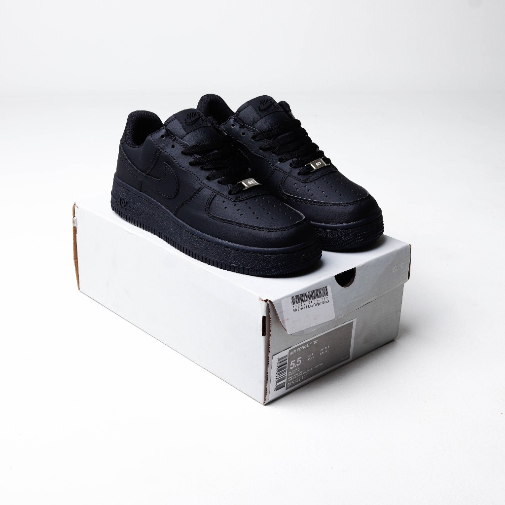 Nike Air Force 1 Low Triple Black