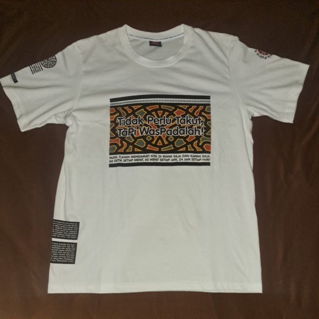 Kaos Joger Jelek Asli Bali Lepas Tags Karena Kebesaran