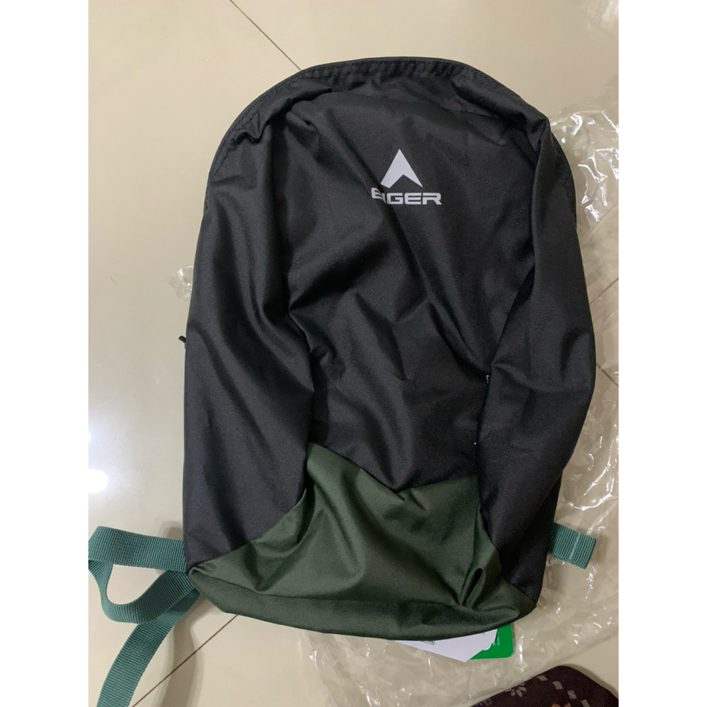 tas futsal / summit attack black