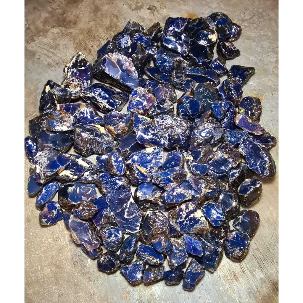 Batu Obsidian Biru Natural (Blue Obsidian Rough) Dijual PerKg.