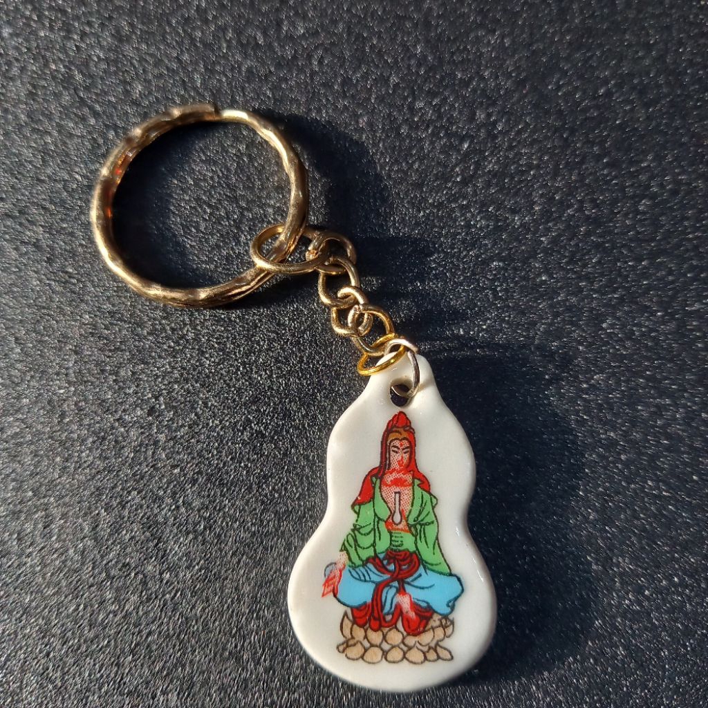 gantungan kunci kwan im avalokitesvara granit