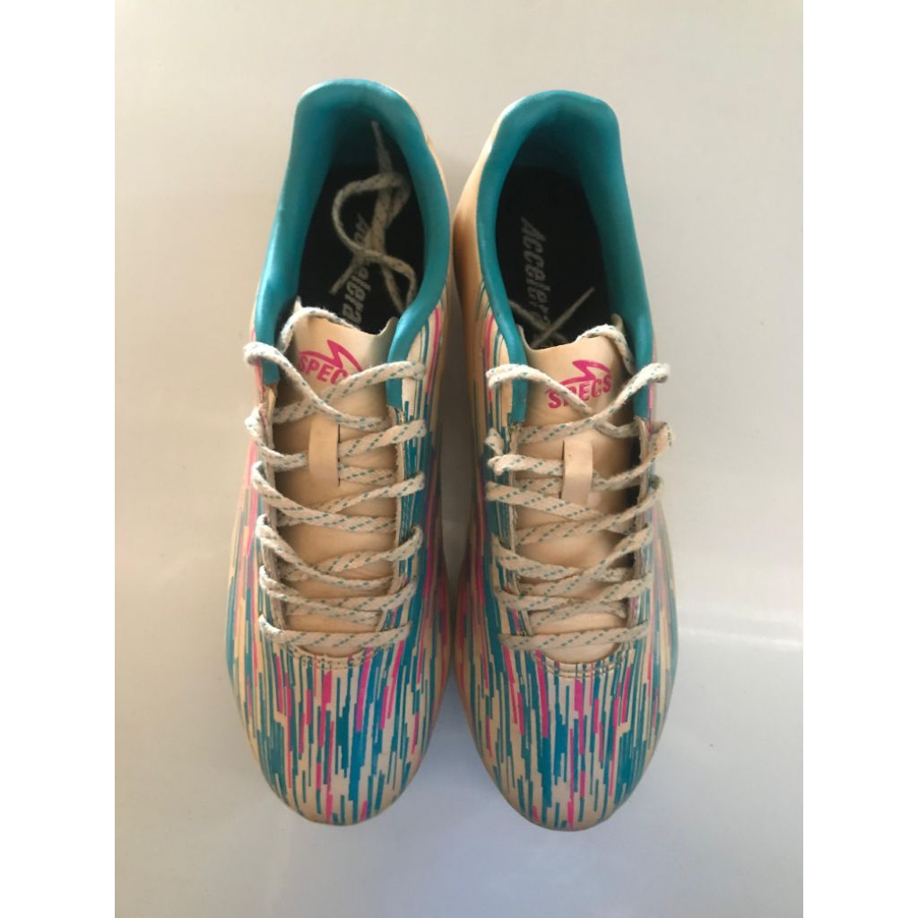 Sepatu Bola Specs Accelerator Reborn FG Ivory second Like New Size 39