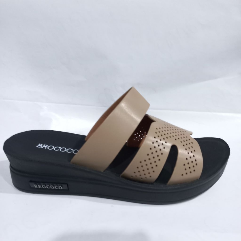 sendal wanita/senda brococo/import/murah/viral