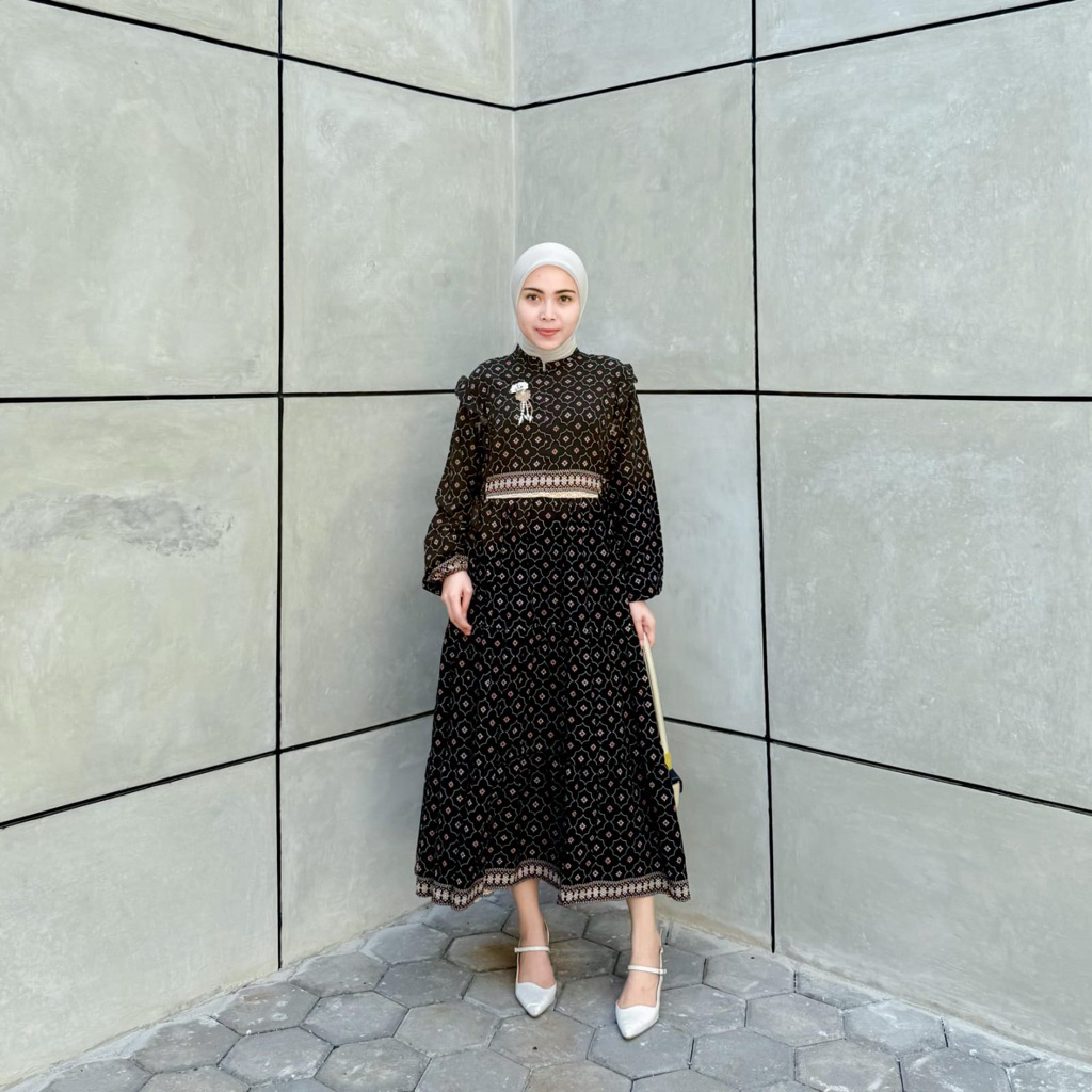 Moana Midi Dress BY EXTU