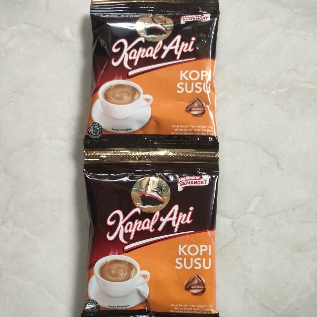 

Kapal Api Kopi Susu 1 renteng isi 10 Sachet