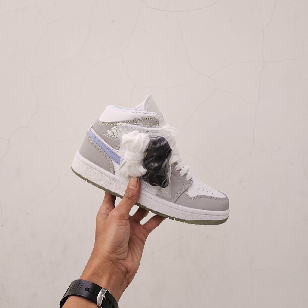 Abuyproject Sneakers Mid Wolf Grey Aluminum