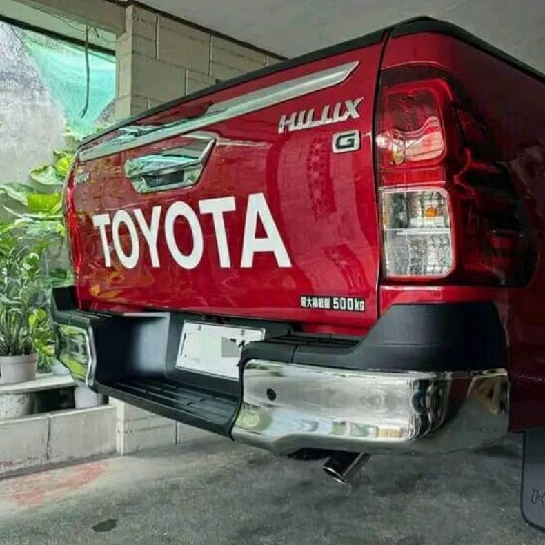 bumper belakang hilux revo model ori/bumper belakang hilux ori/bumper belakang toyota hilux