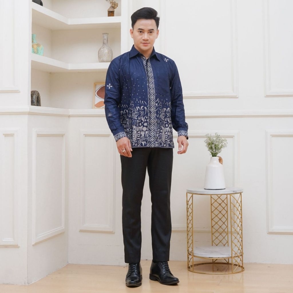 batik pria lengan panjang /biru tua