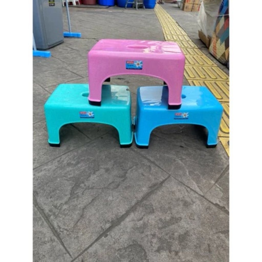 LION STAR - Bangku Jengkok / Bangku Jongkok / Kursi Jengkok / Kursi Jongkok / Jongkok Segi Lion star