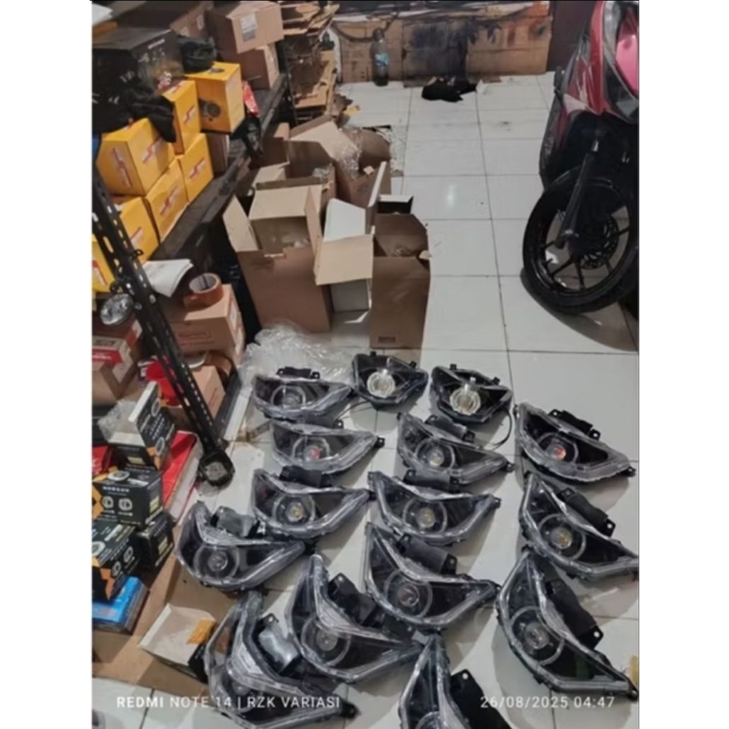Reflektor lampu depan BEAT DELUXE 2021-2023 FULSET BILED