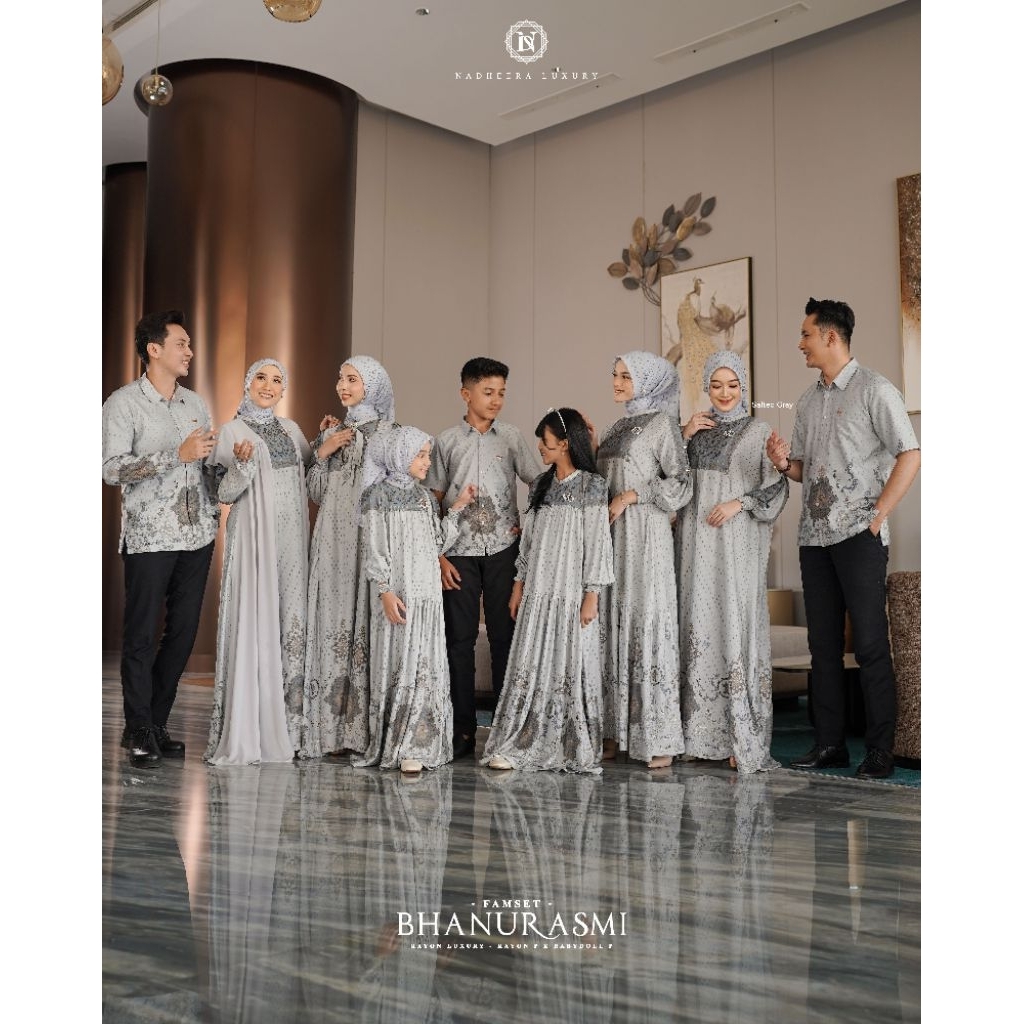 (SARIMBIT KELUARGA BHANURASMI RAYA SERIES FAMILY SET NADHEERA LUXURY